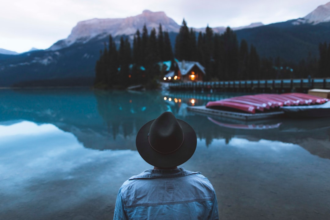Embracing the Great Outdoors: Budget-Friendly Travel Tips